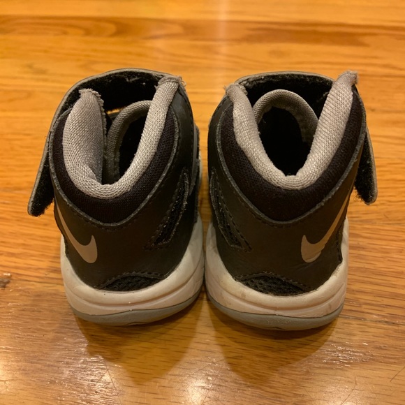 Baby/toddler Nike Hightop shoes size 4C Unisex - Picture 3 of 6